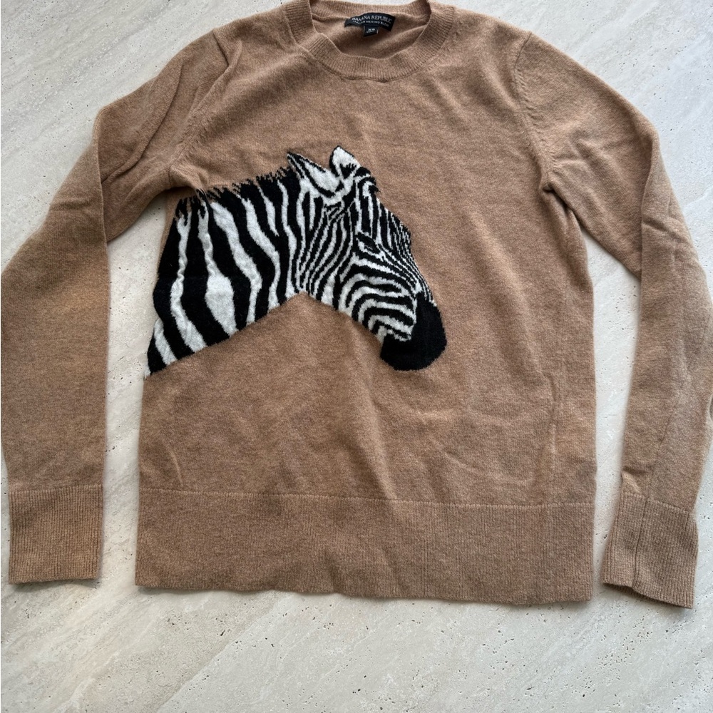 Banana Republic Camel Wool Blend Sweater with Embroidered Zebra Ehlers-Danlos XS
